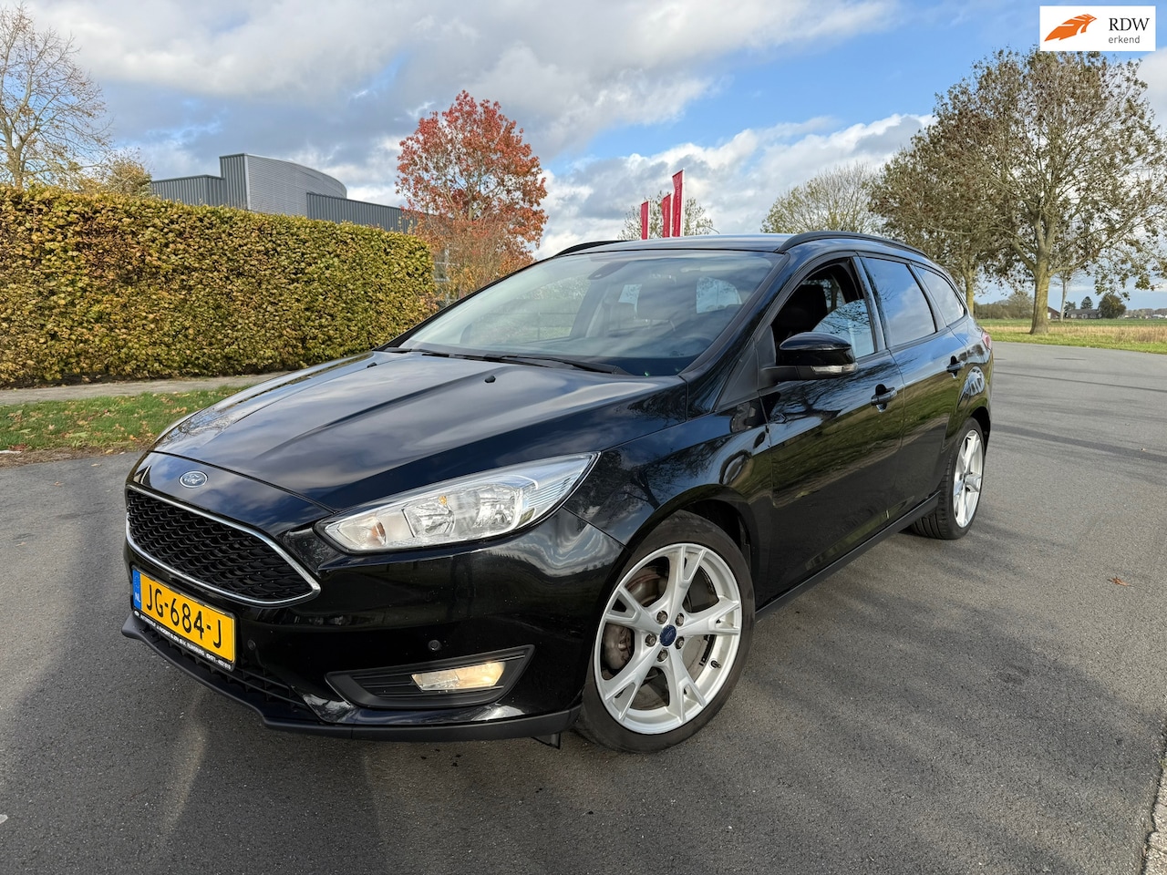Ford Focus Wagon - 1.0 Trend Edition NAVI/APK/CRUISE/VELGEN - AutoWereld.nl