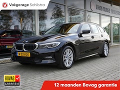 BMW 3-serie Touring - 320e Business Edition Plus | Navigatie | SOH 91% | Laserlicht | Keyless