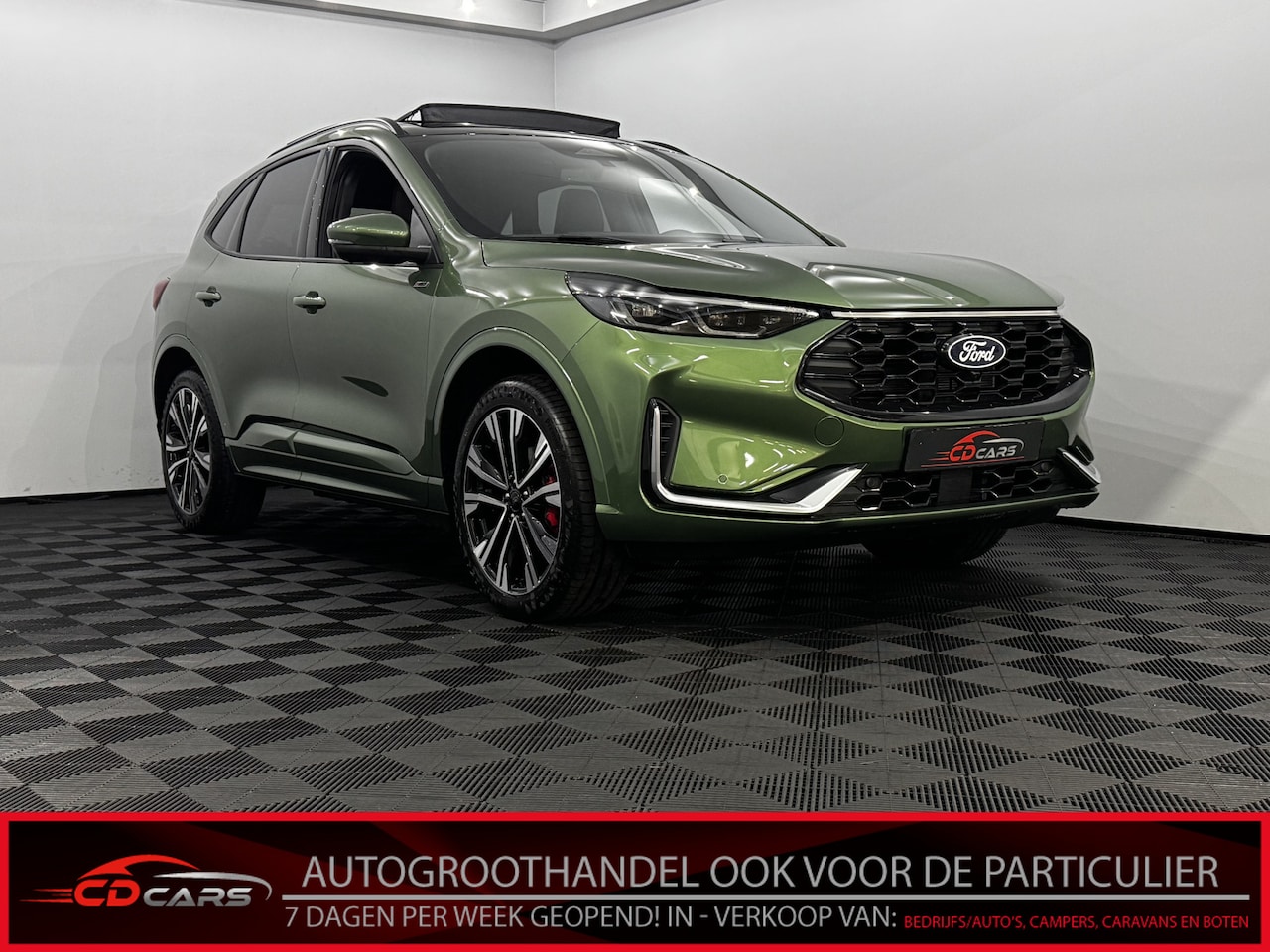 Ford Kuga - 2.5 PHEV ST-Line X Pano, 360 Camera, B&O, Winterpakket, Half leder, Trekhaak, Cruise contr - AutoWereld.nl