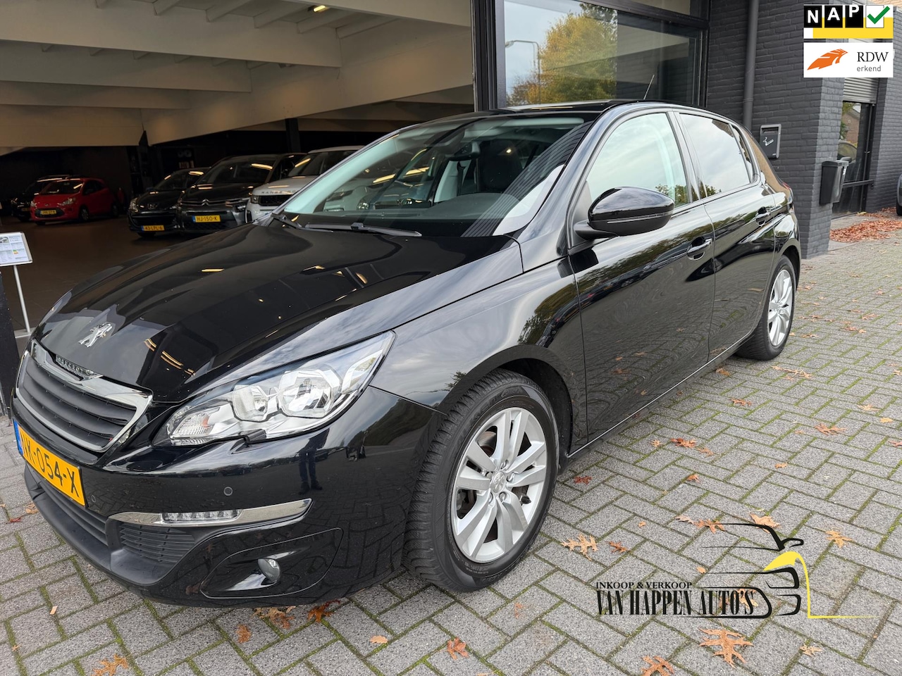 Peugeot 308 - 1.2 PureTech Blue Lion / APK 10-2026 - AutoWereld.nl