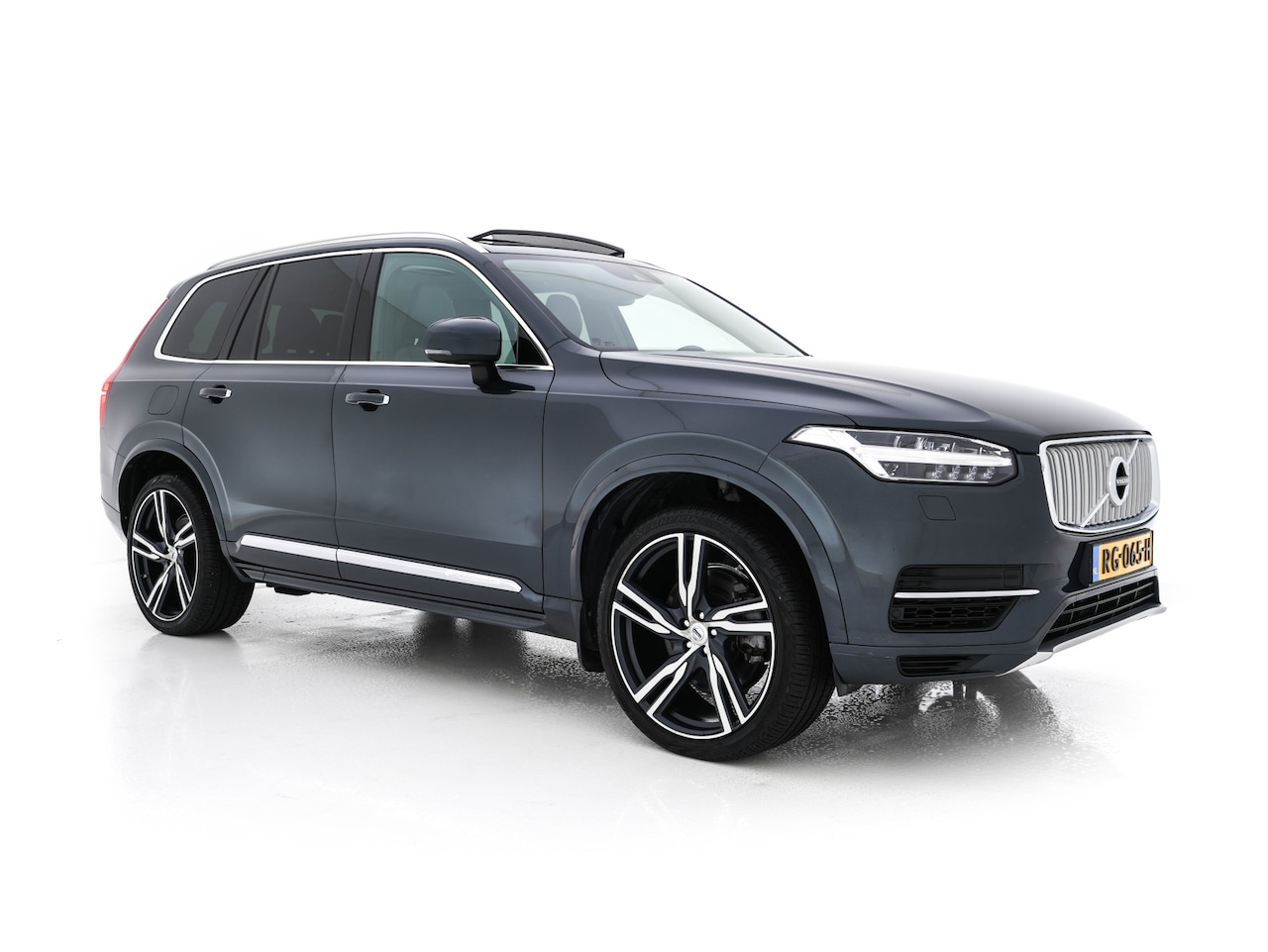 Volvo XC90 - 2.0 T8 Twin Engine Inscription AWD { 7-Pers } (INCL-BTW) Aut. *PANO | NAPPA-LEATHER | FULL - AutoWereld.nl