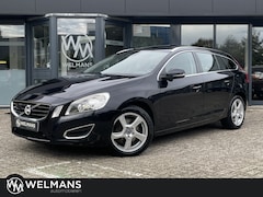 Volvo V60 - 3.0 T6 AWD Summum Schuifdak l ACC l BLIS l Trekhaak