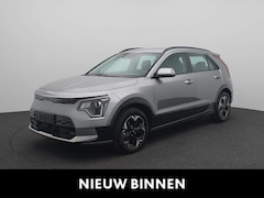 Kia Niro EV - DynamicLine 64.8 kWh | Navigatie | Climate Control | Lm velgen | Parkeersensoren |Camera |