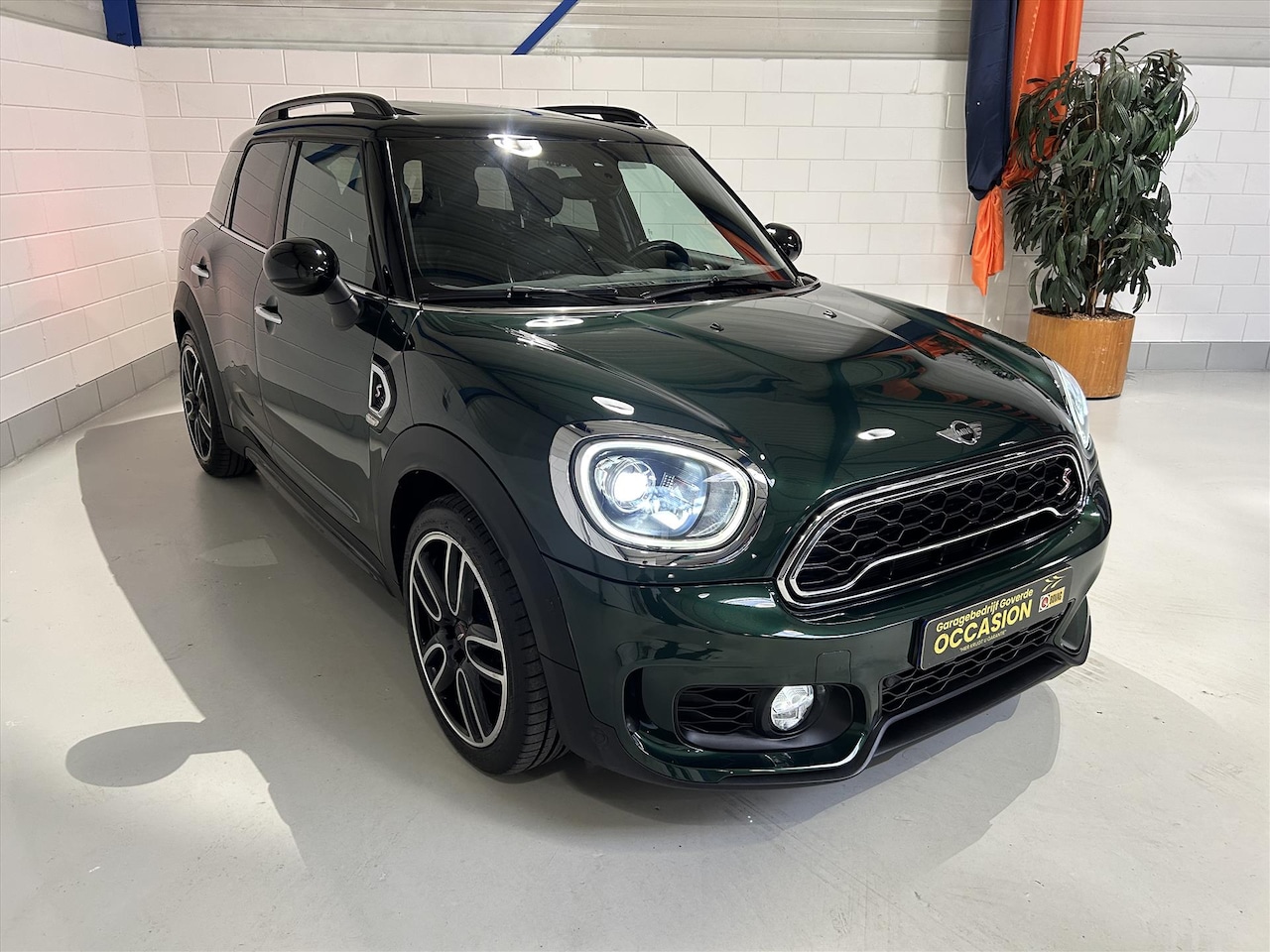 MINI Countryman - Mini (f60) Cooper S JCW 2.0T 192pk ALL4 AUT. Pano, Camera - AutoWereld.nl
