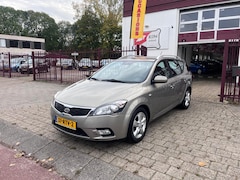 Kia Cee'd Sporty Wagon - Cee D 1.4 CVVT SPORT