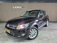 Volkswagen Tiguan - 1.4 TSI Sport&Style R-line Edition | Navi | Airco | Panoramadak | PDC | Stoelverwarming |