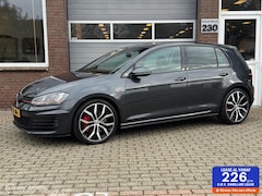 Volkswagen Golf - 2.0 GTI DSG PP ECC-AIRCO/CRUISE/XENON/LED