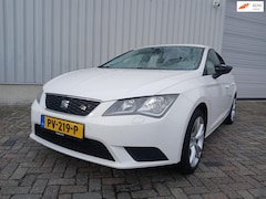 SEAT Leon - 1.6 TDI Style - Bom Ontploft In Auto