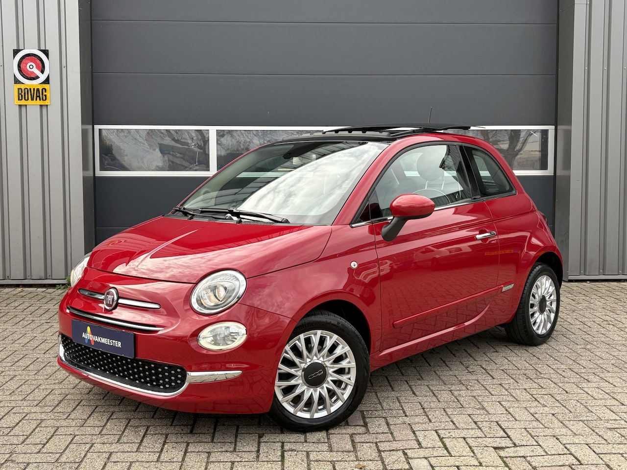 Fiat 500 - 0.9 TwinAir Turbo Lounge | Schuifdak | Navi | Carplay | Pano | Cruise | DAB | | Interesse? - AutoWereld.nl