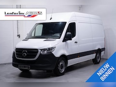 Mercedes-Benz Sprinter - 317 CDI 170 pk L2H2 Automaat va 399, - p/mnd Airco, Apple Carplay, Camera, Laadruimte Pakk