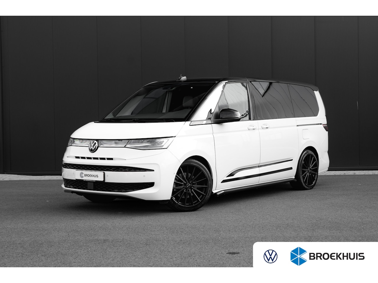 Volkswagen Multivan - Energetic L2H1 | Harmon Kardon | Elec. Stoelen | Glazen Dak | Adaptive Cruise | Stoelverwa - AutoWereld.nl