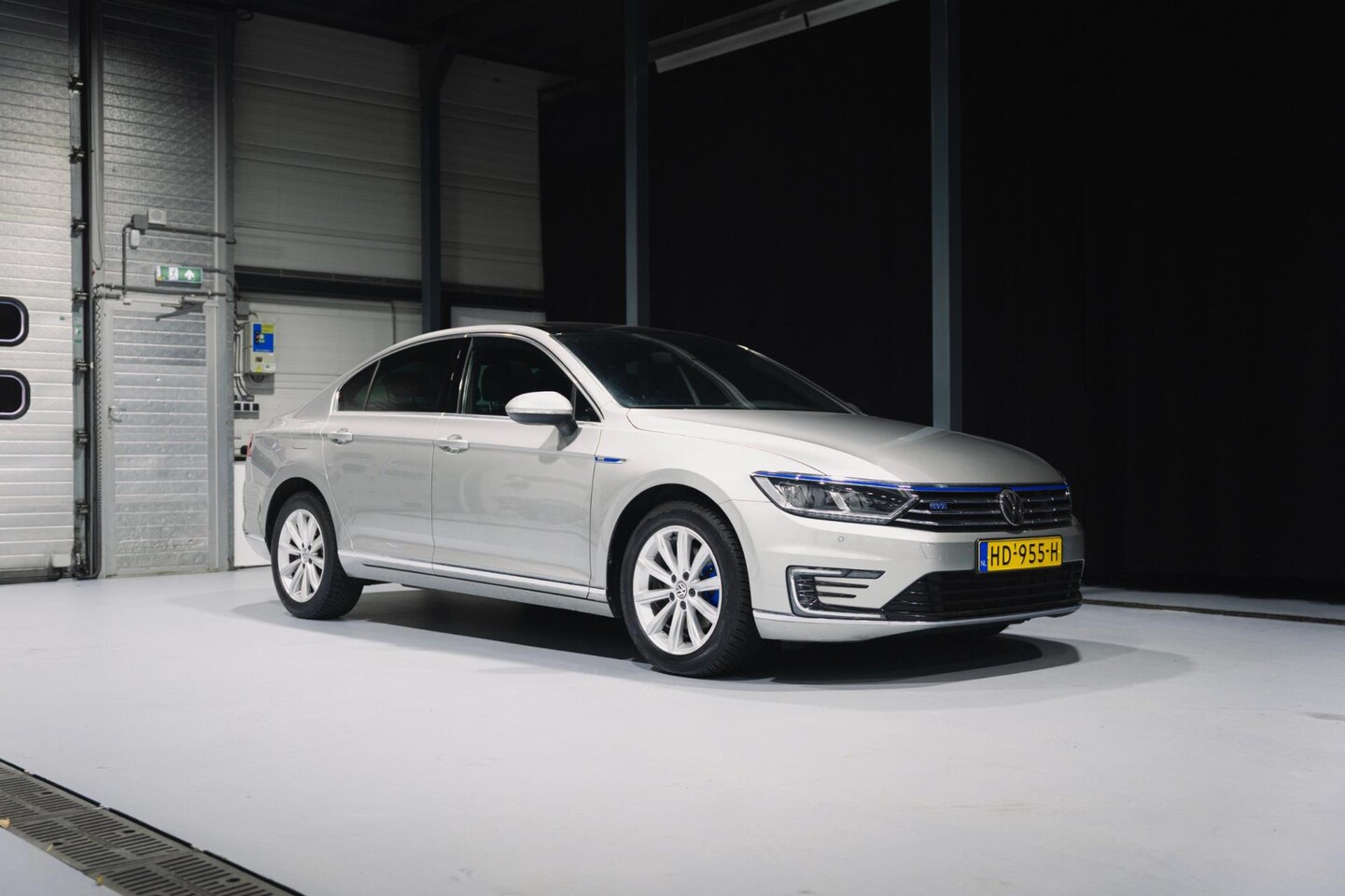 Volkswagen Passat - 1.4 TSI GTE Highline 1.4 TSI GTE Highline - AutoWereld.nl
