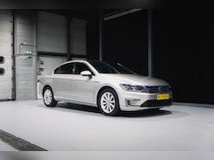 Volkswagen Passat - 1.4 TSI GTE Highline | Climate control | Carplay | Navigatie | Adapt. Cruise | Panorama da