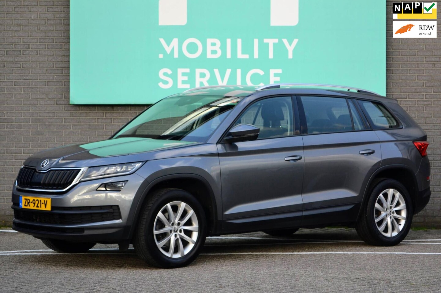 Skoda Kodiaq - 1.5 TSI Business Ed. ACC CarPlay LED AUT Clima Navi Keyless Sfeerver. - AutoWereld.nl