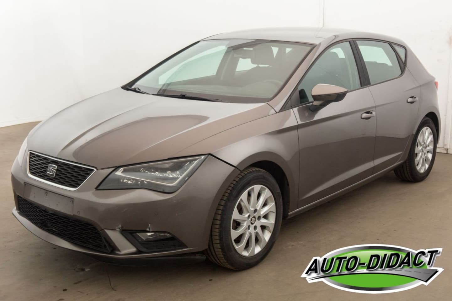 SEAT Leon - 1.6 TDI Clima Navi - AutoWereld.nl