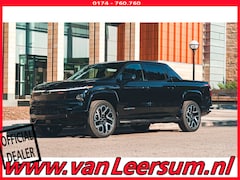 Dodge Ram Pick Up - Chevrolet Silverado EV LT Max Range