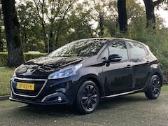 Peugeot 208 - 1.2 PureTech Blue Lion Airco, Carplay, Cruise, Trekhaak