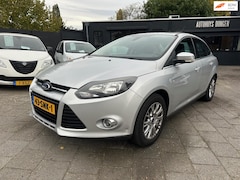 Ford Focus - 1.6 TI-VCT Titanium Aut Navigatie