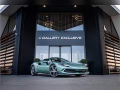 Ferrari 296 GTS - 3.0 V6 - Verde Francesca | Spyder l 830PK l Race Display l Racing Seats | Carbon