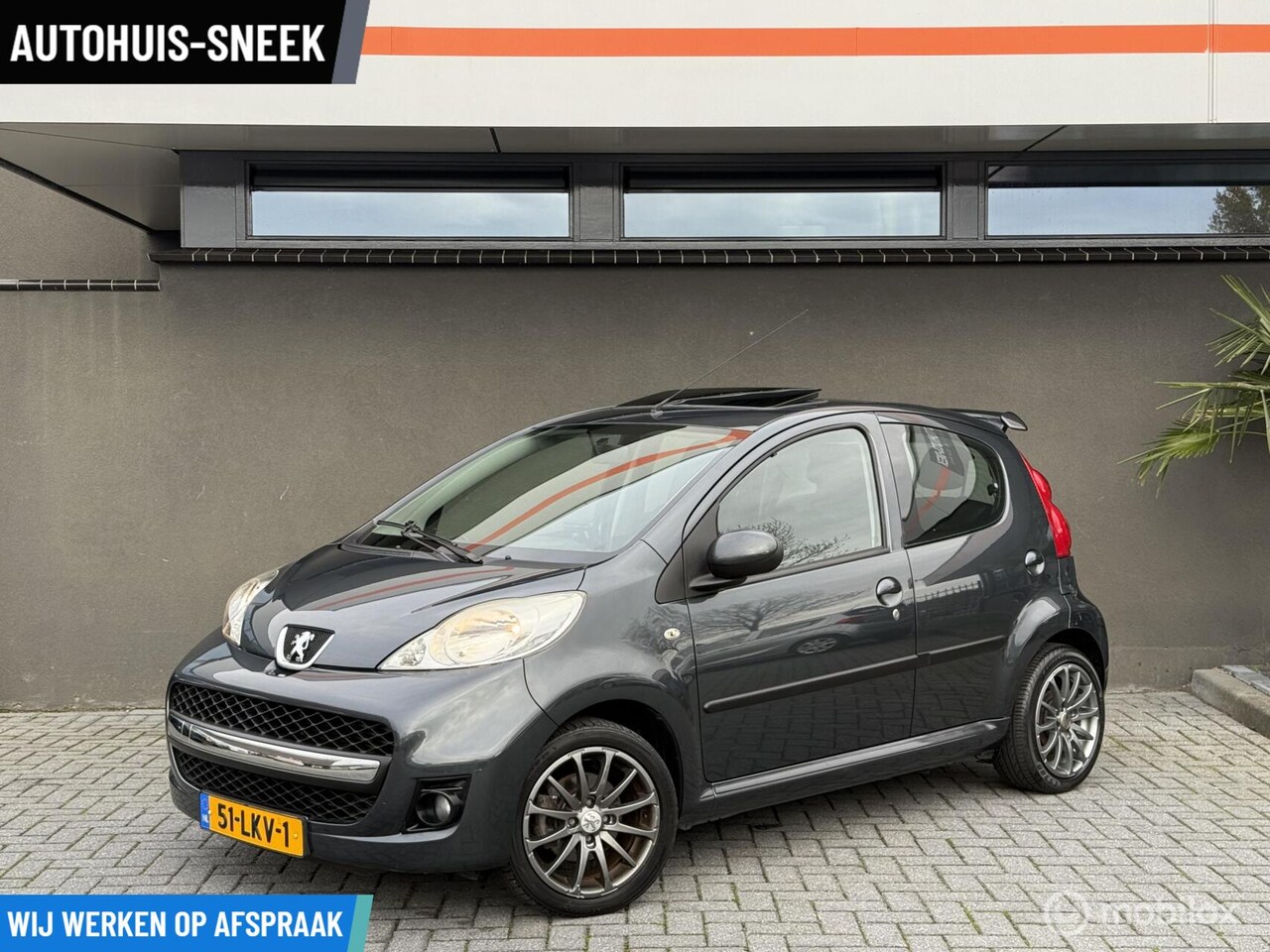 Peugeot 107 - 1.0-12V Millesim 200 / Automaat / Sport /Panodak - AutoWereld.nl