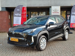 Toyota Yaris Cross - 1.5 HYBRID DYNAMIC STOEL/STUURVERW NAVI HEAD-UP KEYLESS CAMERA APPLE/ANDROID CLIMA AD-CRUI