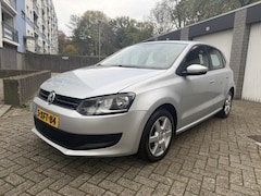 Volkswagen Polo - 1.4-16V Highline