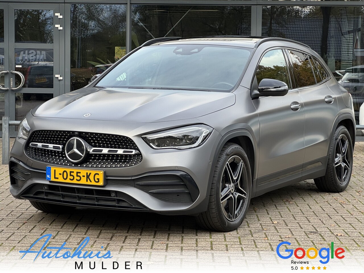 Mercedes-Benz GLA-Klasse - 180 Business Solution AMG Panoramadak/LED/Keyless/Widescreen - AutoWereld.nl