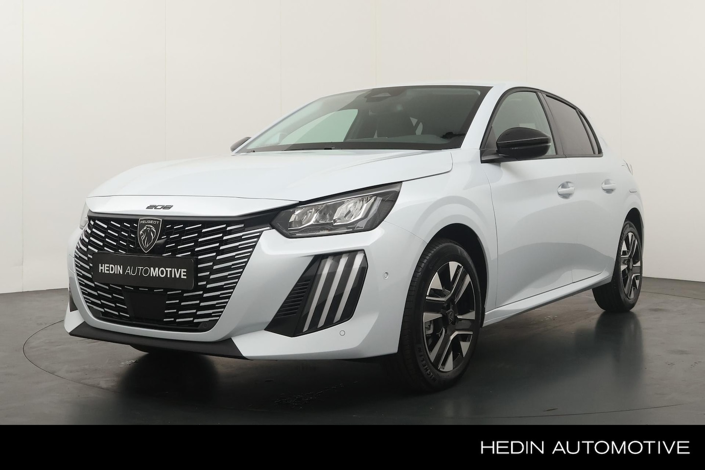 Peugeot 208 - 1.2 Hybrid 110 e-DCS6 Allure | Navigatie | Camera | Privacy Glass | Climate Control | - AutoWereld.nl