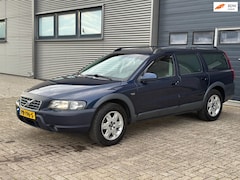 Volvo V70 Cross Country - 2.4 T Geartr. Comf. AUTOMAAT - LEER - TREKHAAK - NWE APK