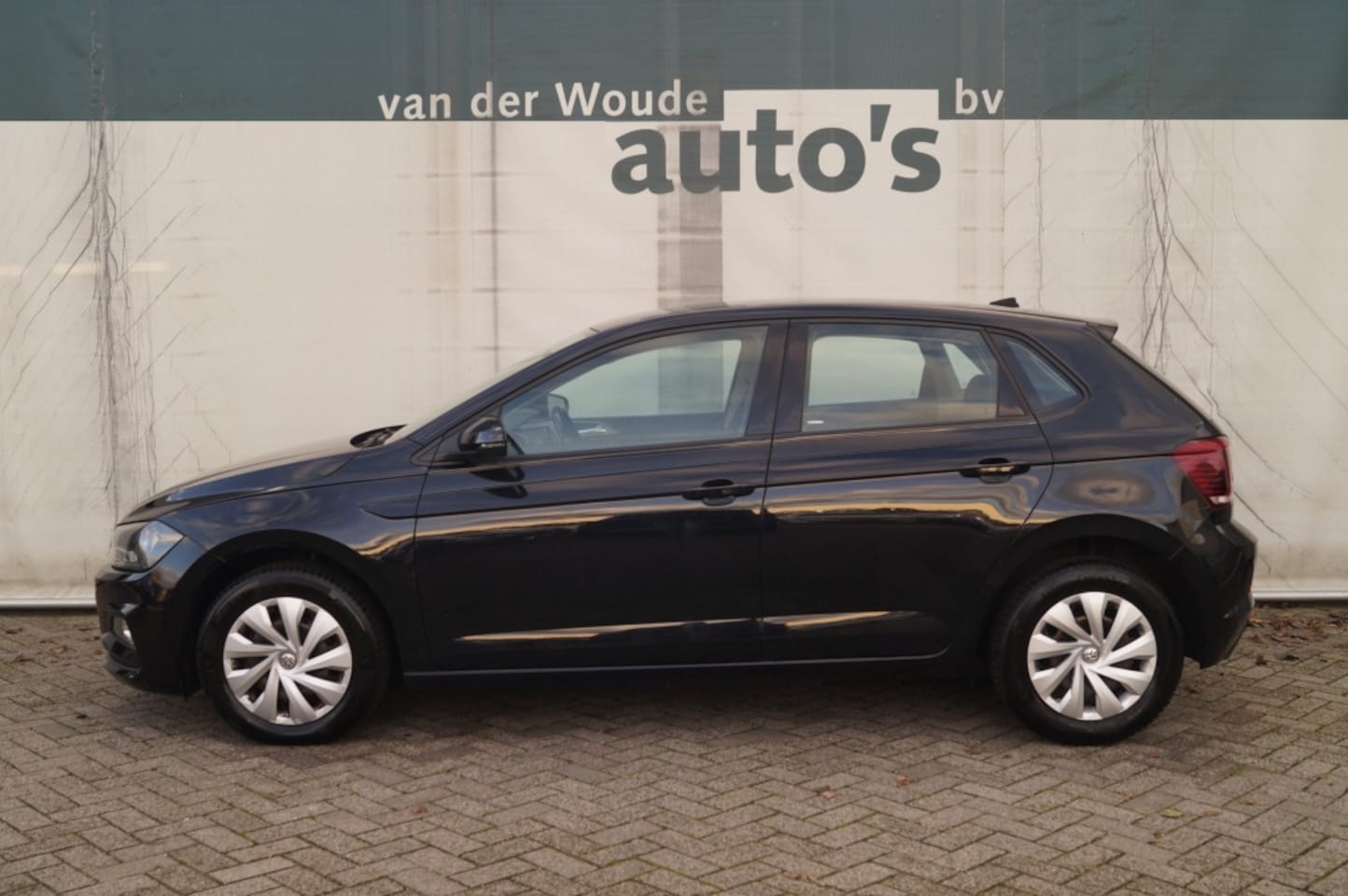 Volkswagen Polo - 1.6 TDI Comfortline Executive -NAVI-PDC-ACC-CARPLAY- - AutoWereld.nl