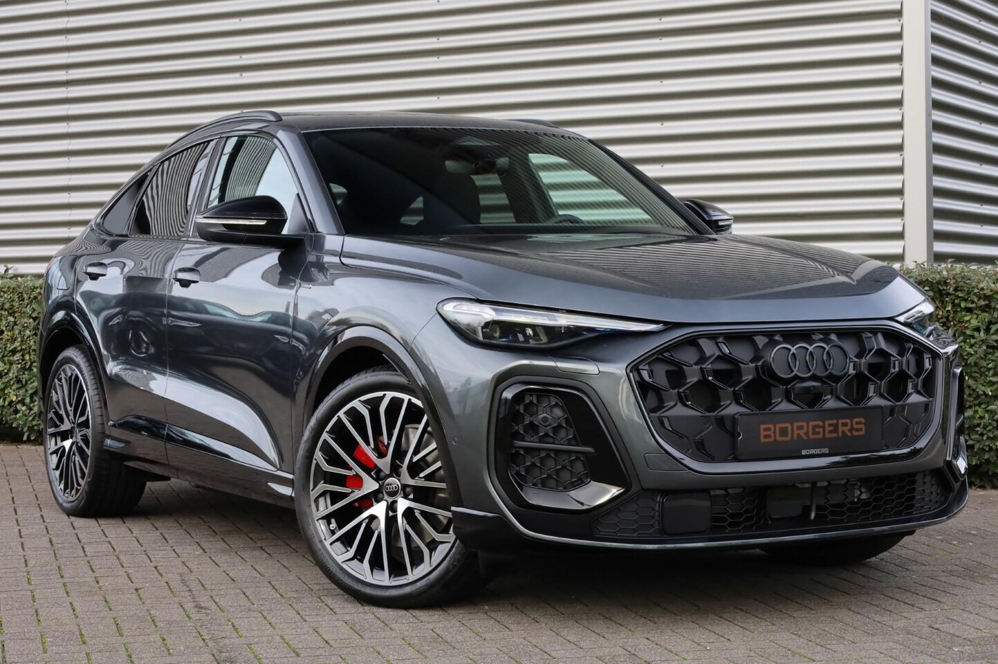 Audi Q5 Sportback - e-hybrid Competition Pano l Luchtvering l Trekhaak - AutoWereld.nl