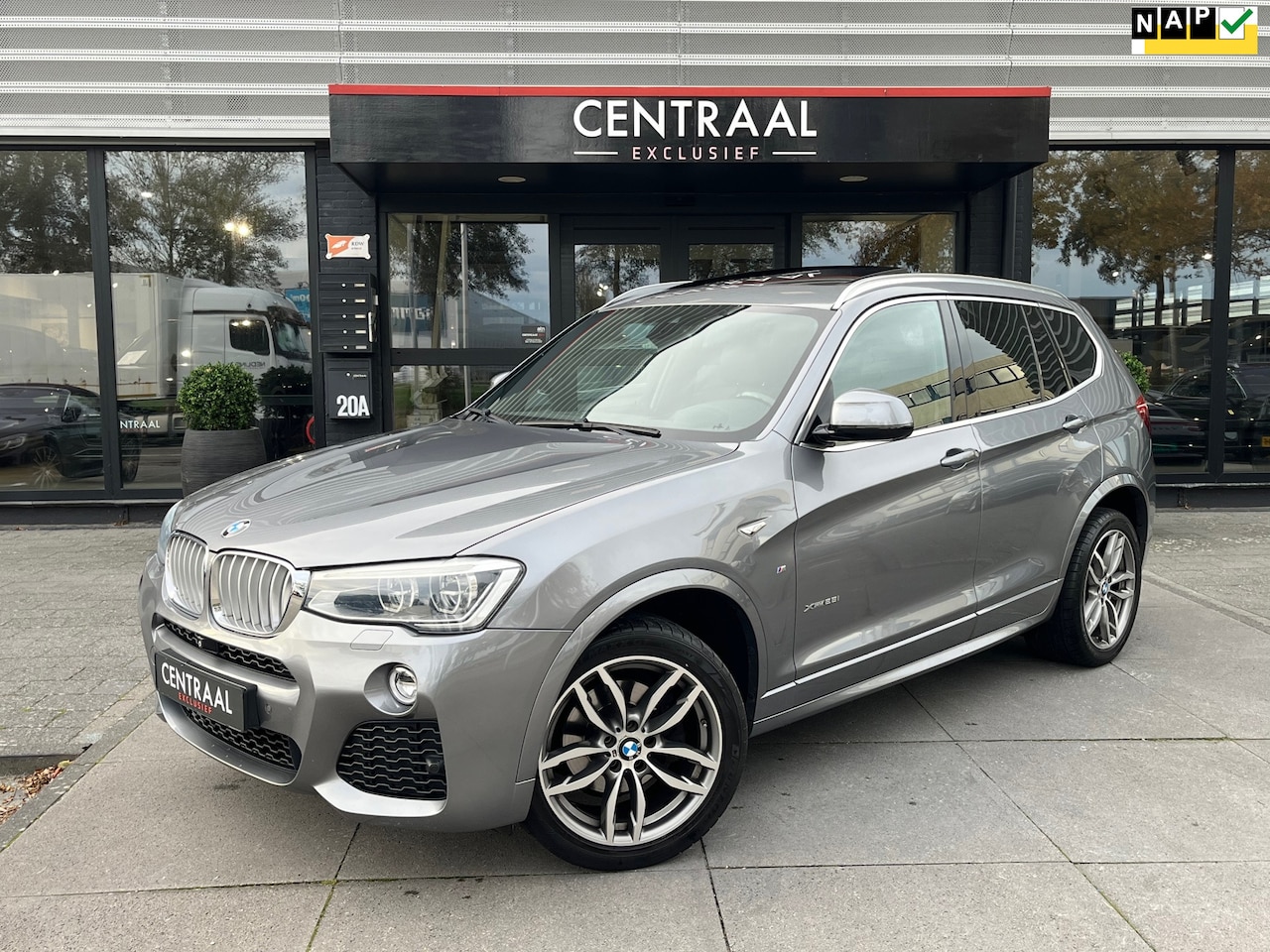 BMW X3 - XDrive28i High Exe M-Sport|Pano|Head-Up|Memory|Camera|Leder|Navi|Stoelverwarming|NL-Auto|2 - AutoWereld.nl