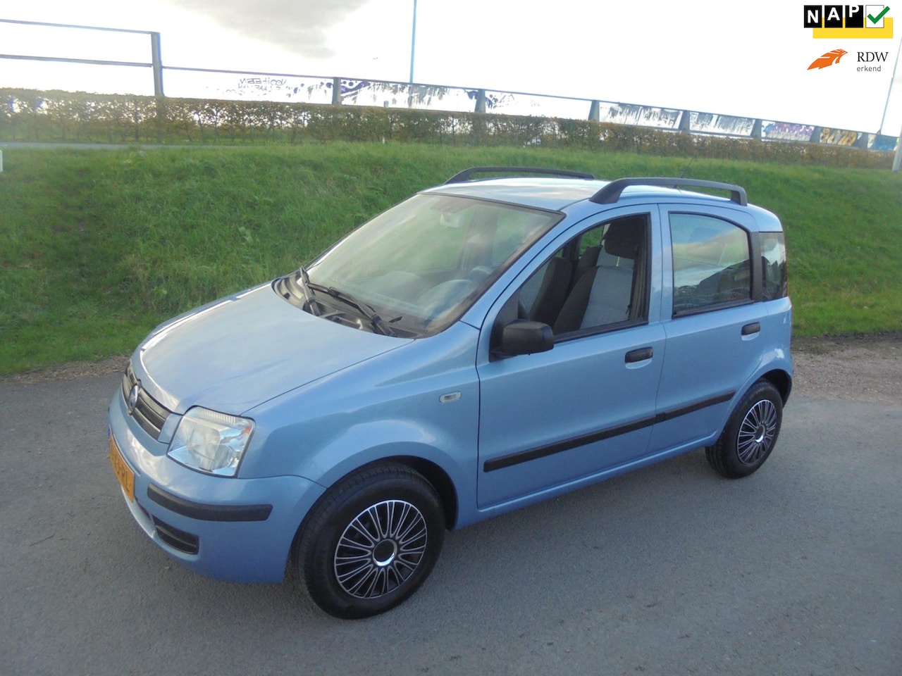 Fiat Panda - Fiat panda 1.2 benzine Automaat airco 62.000km - AutoWereld.nl