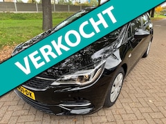 Opel Astra - 1.2 Business Edition 2020