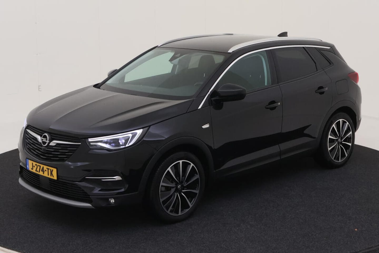 Opel Grandland X - 1.6 Turbo Hybrid4 Ultimate NL-AUTO | TREKHAAK | LEDER - AutoWereld.nl