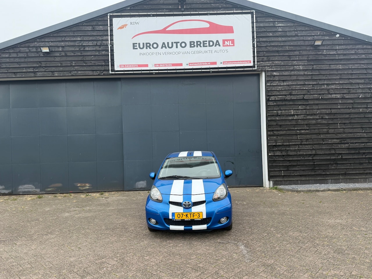 Toyota Aygo - 1.0-12V Dynamic Blue 1.0-12V Dynamic Blue - AutoWereld.nl