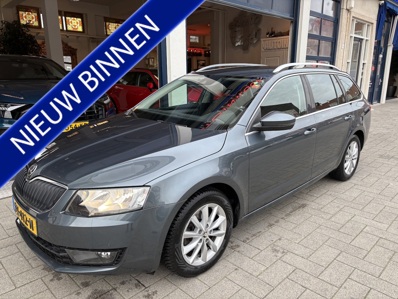 Skoda Octavia - 1.0 TSI Greentech Style Business 1.0 TSI Greentech Style Business - AutoWereld.nl