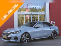 BMW 5-serie - 530e M-SPORT PRO 300PK | PANORAMA DAK | M-SPORT PAKKET | M-SPORT AERODYNAMICA | M-SPORT NA