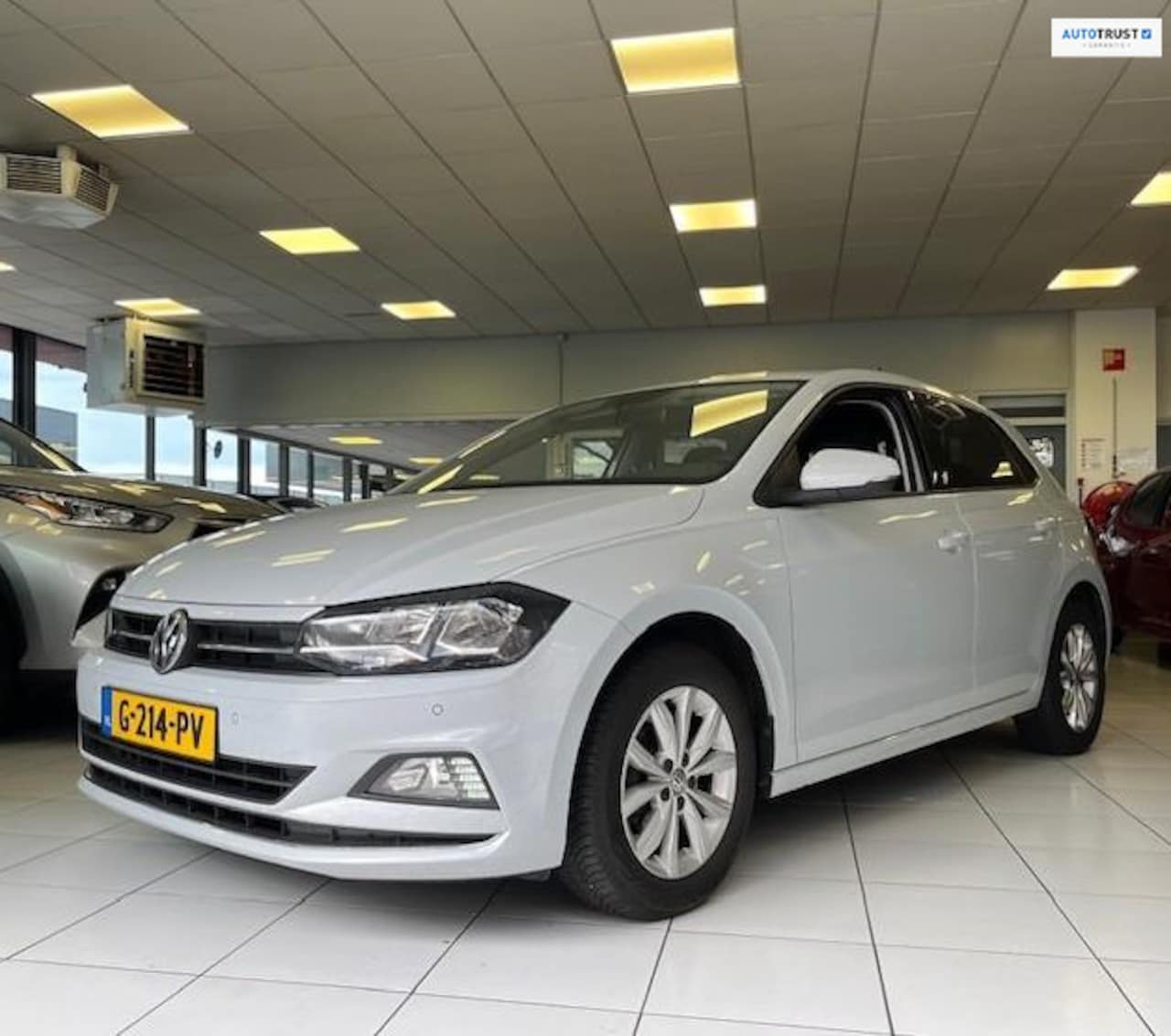 Volkswagen Polo - 1.0 TSI Highline Business R/Automaat/Apple Carplay/Navi/Cruise/stoelverwarming - AutoWereld.nl