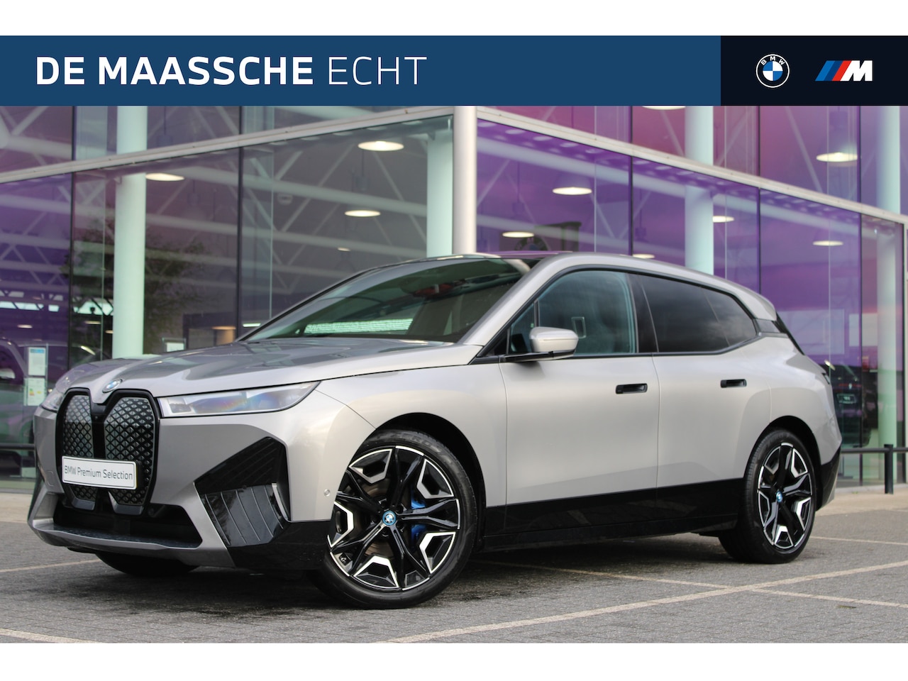 BMW iX - xDrive50 Executive / Sportpakket / Panoramadak Sky Lounge / Trekhaak / Laserlight / Active - AutoWereld.nl