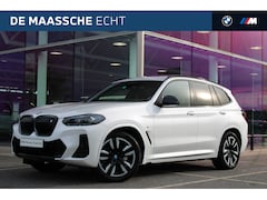 BMW iX3 - Executive / Trekhaak / Sportstoelen / Achteruitrijcamera / Adaptieve LED / Live Cockpit Pr