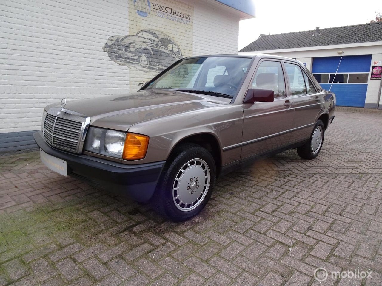 Mercedes-Benz 190-serie - 2.0 E 2.0 E - AutoWereld.nl