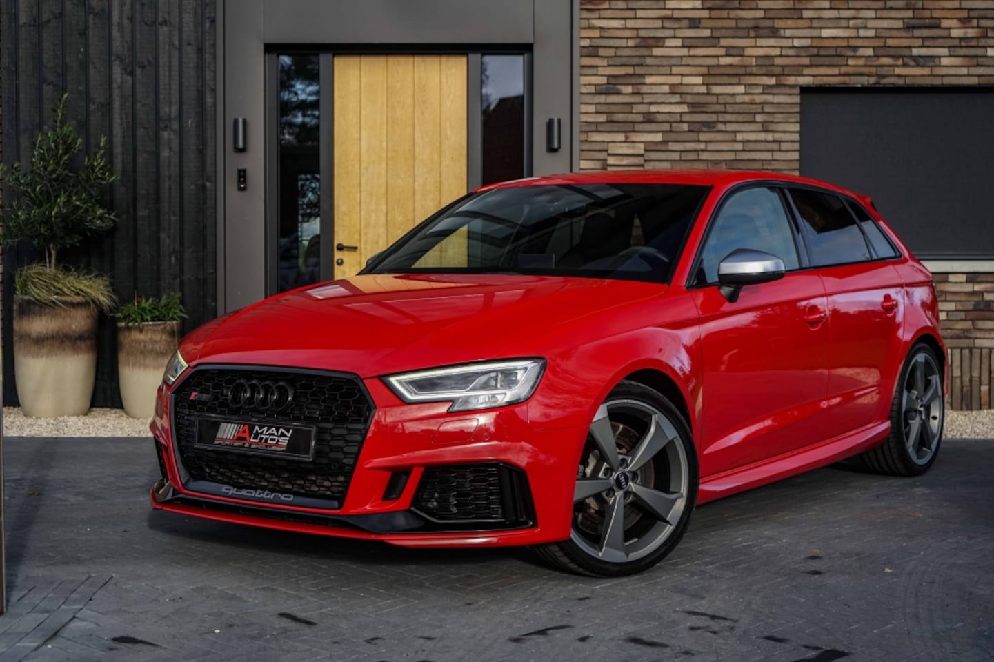 Audi RS3 - Sportback 2.5 TFSI Quattro B&O/RS-zetels/2020/Dealer/400PK - AutoWereld.nl