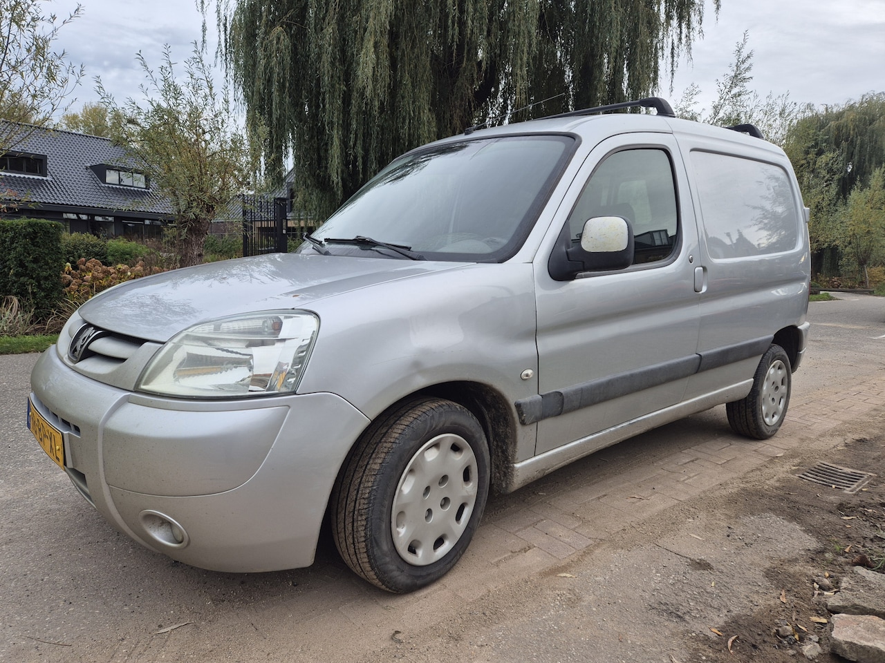 Peugeot Partner - 170C 1.9 D Avantage 500kg 170C 1.9 D Avantage 500kg - AutoWereld.nl