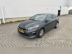 Kia Cee'd - Ceed 1.0 T-GDi DynamicPlusLine Navigatie | Cruise Control | lane Assist | Camera