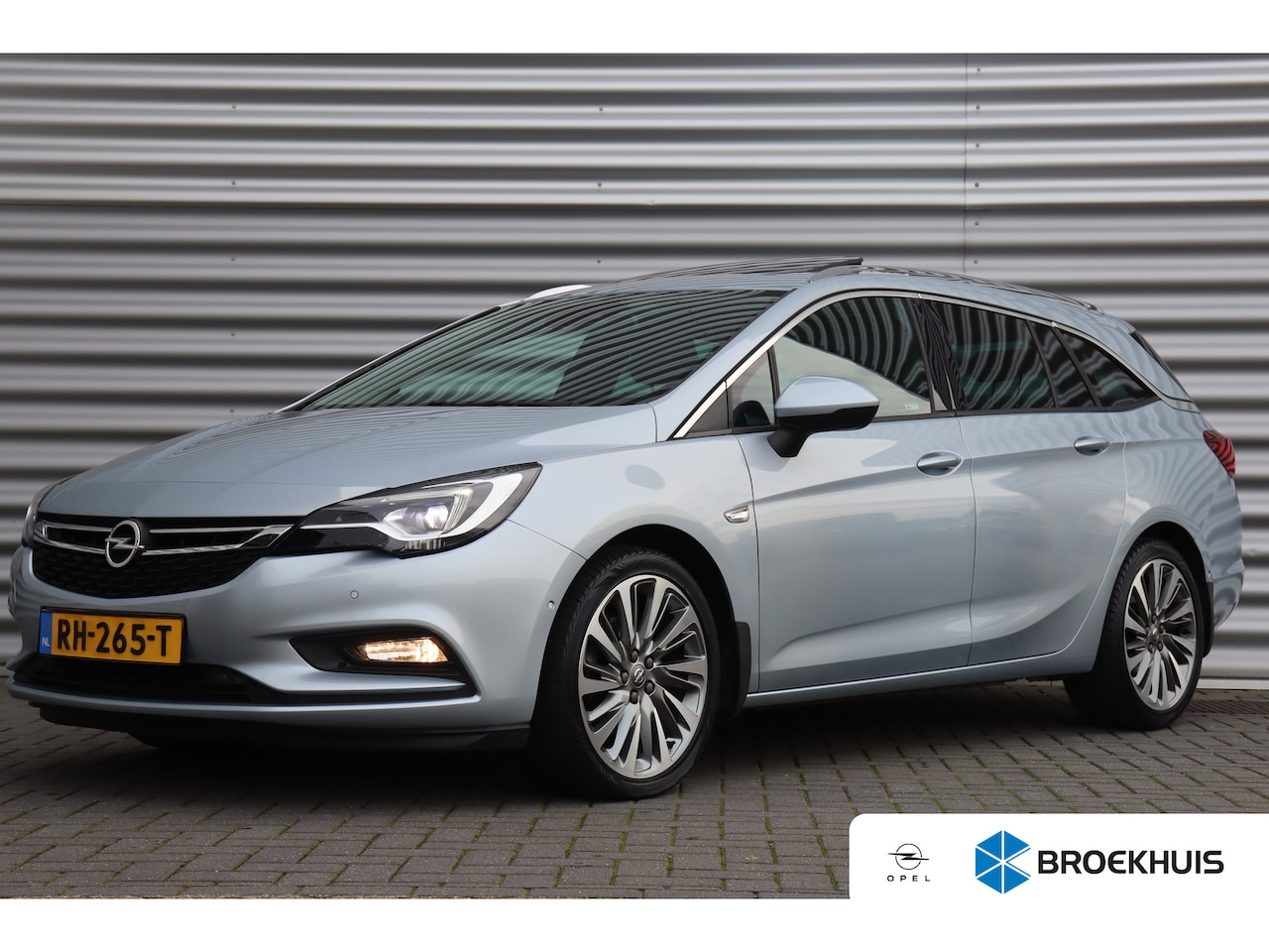 Opel Astra Sports Tourer - 1.6 TURBO 200PK INNOVATION+ / NAVI / LEDER / CLIMA / FULL-LED / PDC / AGR / CAMERA / 18" B - AutoWereld.nl