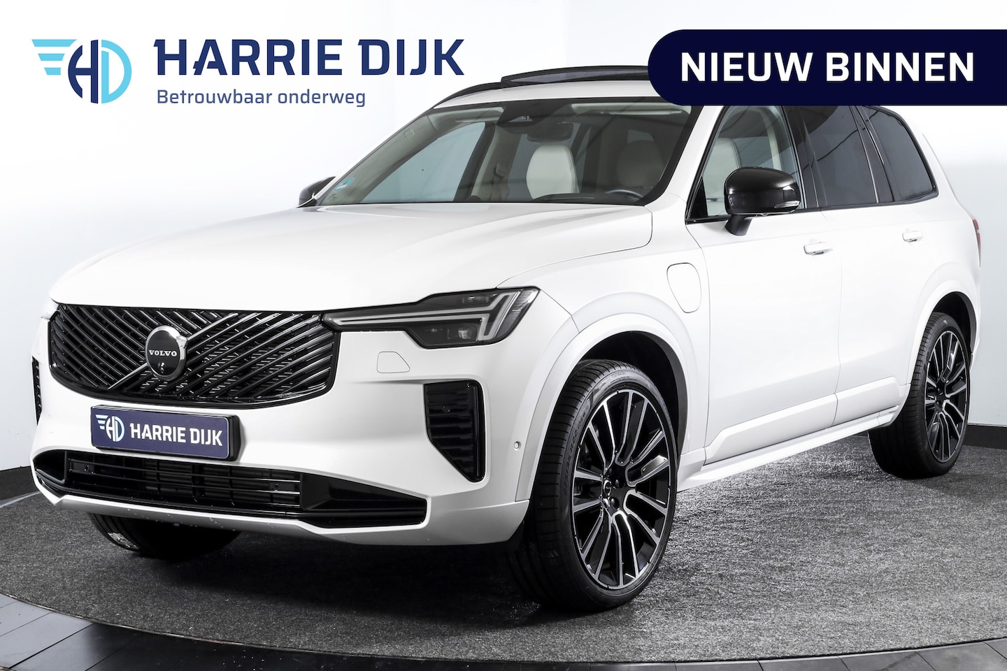 Volvo XC90 - 2.0 T8 Plug-in hybrid AWD Ultra Dark 310 PK - Automaat | Leder Pakket | S/K-Panodak | Luch - AutoWereld.nl