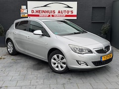 Opel Astra - 1.4 Turbo Selection *VEEL OPTIES
