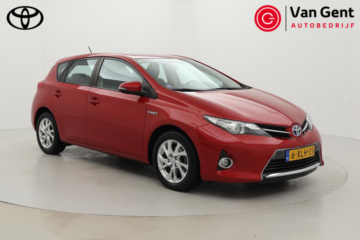 Toyota Auris - 1.8 Hybrid Aspiration | Origineel NL | Navigatie | Cruise Control | Clima | Camera | 16 in - AutoWereld.nl