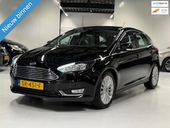 Ford Focus - 1.0 Titanium Navi|Trekhaak|PDC
